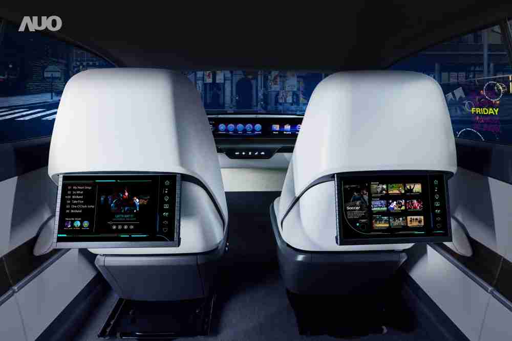 z6尊龙新一代Smart Cockpit 2024，，以Micro LED先进显示技术优势，，，创建〝可卷式后座娱乐显示器〞，，，，仅在互动时才显示出所需画面及信息，，，扩充更丰富的娱乐和交互信息服务，，获国际奖项荣耀